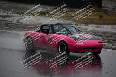 media/Nov-15-2025-CalClub SCCA (Sat) [[7bfa5a7151]]/Qualifying/Group 5/